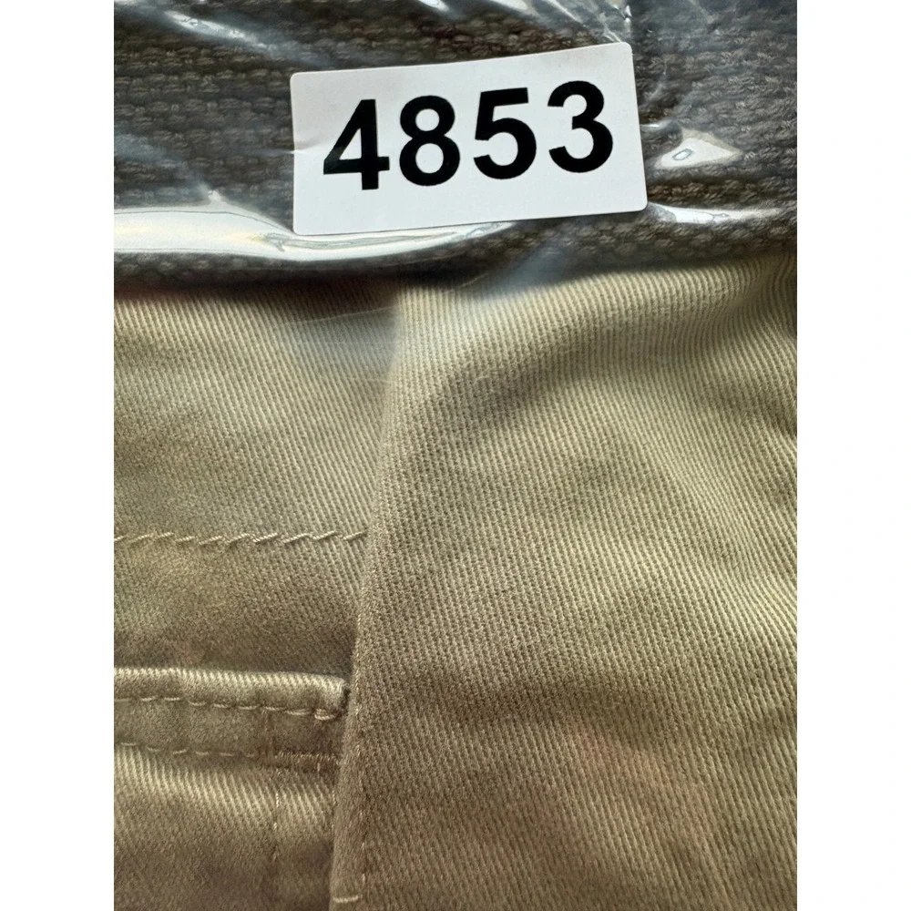 Wrangler Premium Cargo Pants Mens 42x30 Tan Khaki Belted Waist Relaxed Workwear